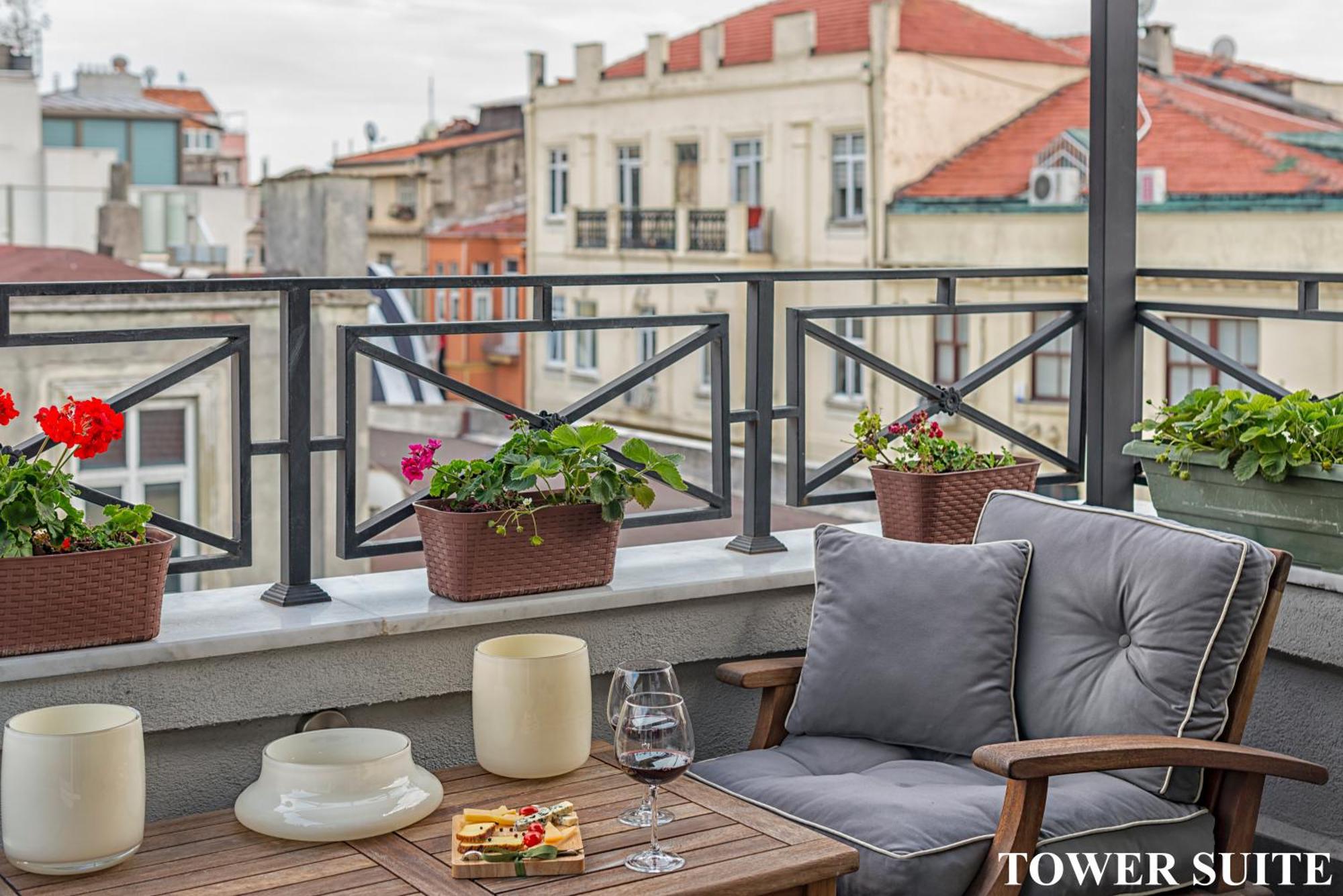Louis Appartements Galata Istanbul Rum bild